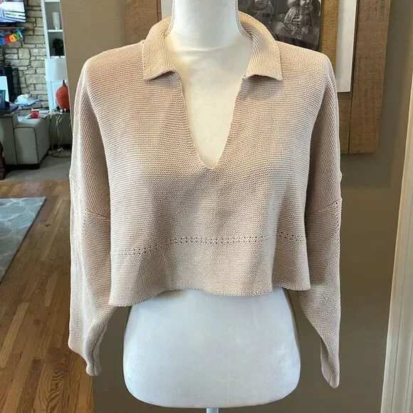 Akira CROPPED V NECK POLO SWEATER - Picture 1 of 8